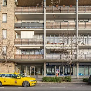 Lotus Origo With Garage , Budapeszt Węgry